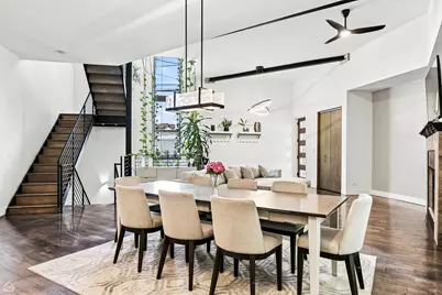 2029 W George Street, Chicago, IL 60618 - Photo 8