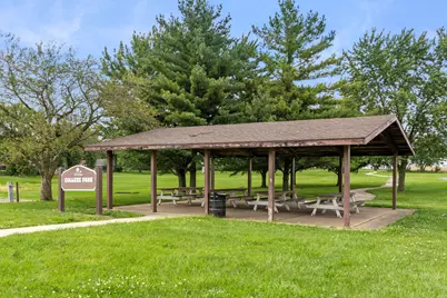 914 Menlo Court, Joliet, IL 60431 - Photo 32