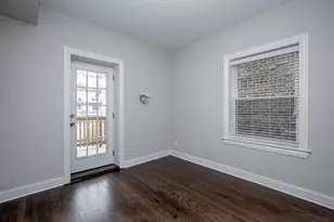 2648 W Lunt Ave, Chicago, IL 60645 - Photo 14