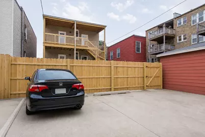 2648 W Lunt Avenue #C, Chicago, IL 60645 - Photo 22