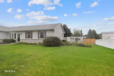 190 N Juniper Street, Cortland, IL 60112 - Photo 24
