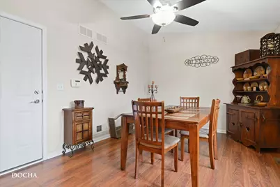 190 N Juniper Street, Cortland, IL 60112 - Photo 6