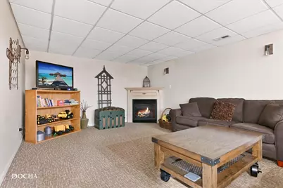 190 N Juniper Street, Cortland, IL 60112 - Photo 16