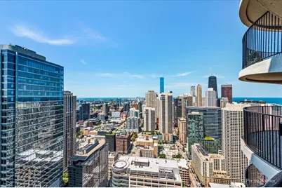 300 N State Street #5817, Chicago, IL 60654 - Photo 24