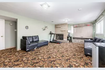 8652 Crawford Avenue, Skokie, IL 60076 - Photo 18