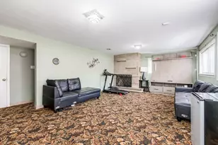 8652 Crawford Ave, Skokie, IL 60076 - Photo 18