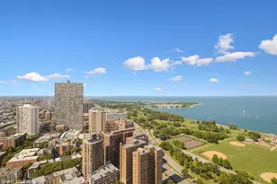 3660 N Lake Shore Dr, Chicago, IL 60613 - Photo 8