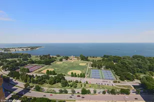 3660 N Lake Shore Dr, Chicago, IL 60613 - Photo 10