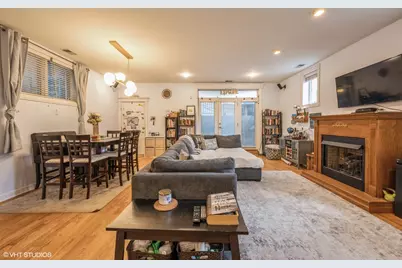 413 N Noble Street #G, Chicago, IL 60642 - Photo 2
