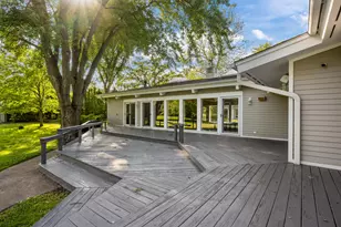 1161 Winwood Dr, Lake Forest, IL 60045 - Photo 22