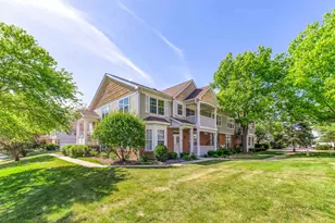 1155 Georgetown Way, Vernon Hills, IL 60061 - Photo 2