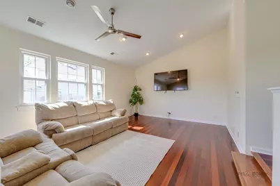 1155 Georgetown Way, Vernon Hills, IL 60061 - Photo 14