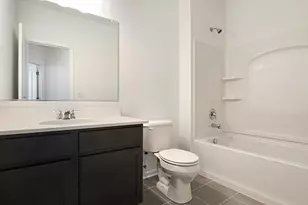 181 Kingsport Dr, South Elgin, IL 60177 - Photo 14
