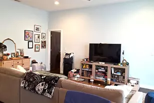 2456 N California Ave, Chicago, IL 60647 - Photo 4