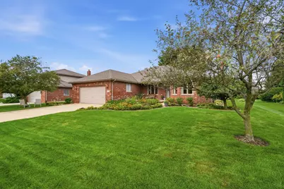 871 Laurel Bay, New Lenox, IL 60451 - Photo 2