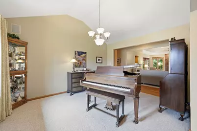 871 Laurel Bay, New Lenox, IL 60451 - Photo 6