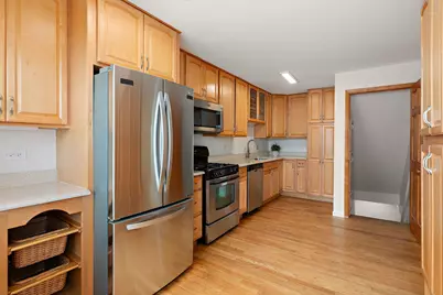915 Hamlin Street, Evanston, IL 60201 - Photo 6