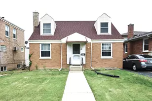1916 N Taft Ave, Berkeley, IL 60163 - Photo 1