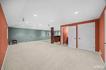 2562 N Jade Avenue, Arlington Heights, IL 60004 - Photo 30