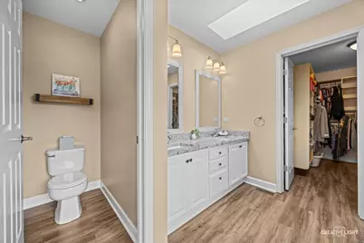 2562 N Jade Avenue, Arlington Heights, IL 60004 - Photo 22