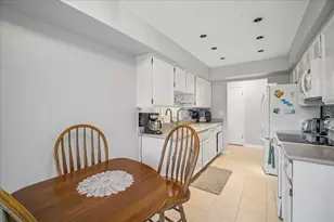 4840 Foster St, Skokie, IL 60077 - Photo 14