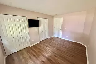 2204 Scott Ln, Aurora, IL 60502 - Photo 14