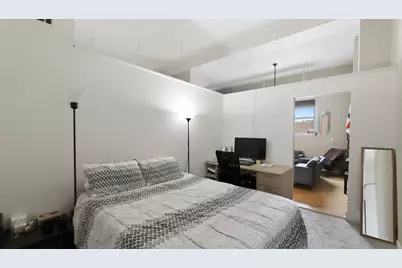 1019 W Jackson Boulevard #2J, Chicago, IL 60607 - Photo 10