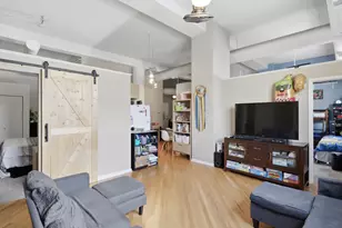1019 W Jackson Blvd, Chicago, IL 60607 - Photo 6
