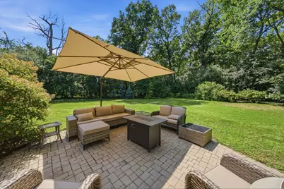 2523 Forest Court, Lindenhurst, IL 60046 - Photo 32