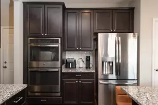 16155 W Sagebrook Dr, Lockport, IL 60441 - Photo 8