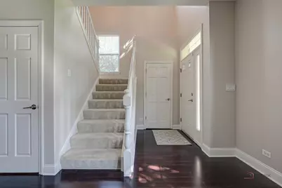 2670 W Lake Avenue #2670, Glenview, IL 60026 - Photo 2