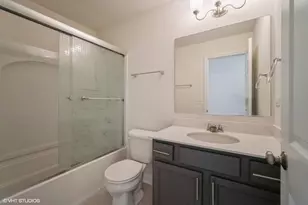 3s565 Camden St, Warrenville, IL 60555 - Photo 12