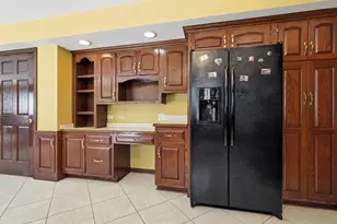 10 S Hampton Ct, Crete, IL 60417 - Photo 24