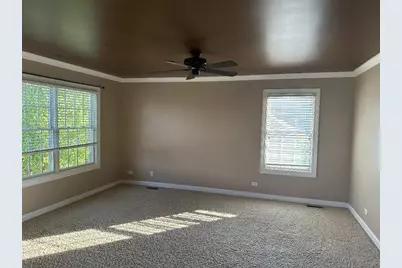 5490 Fox Path Lane, Hoffman Estates, IL 60192 - Photo 14