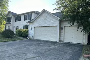 5490 Fox Path Ln, Hoffman Estates, IL 60192 - Photo 40