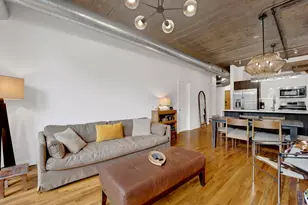 1151 W 15th St, Chicago, IL 60608 - Photo 6