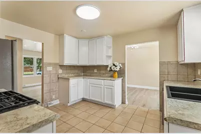 812 N Lincoln Street, Addison, IL 60101 - Photo 8