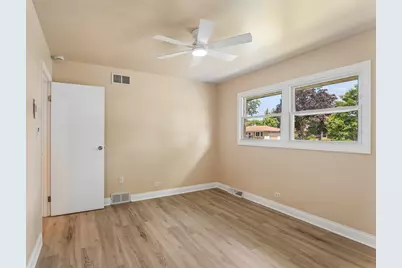 812 N Lincoln Street, Addison, IL 60101 - Photo 12