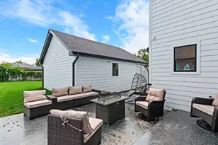 9859 S 81st Ave, Palos Hills, IL 60465 - Photo 44