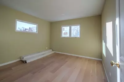 4N310 Walter Road, Addison, IL 60101 - Photo 10