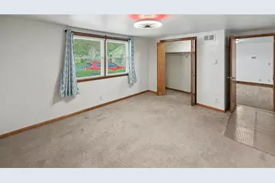 305 E Cherry Street #3, Watseka, IL 60970 - Photo 12