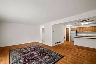 129 W Robinhood Way, Bolingbrook, IL 60440 - Photo 8