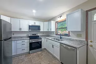 903-905 S Park Blvd, Freeport, IL 61032 - Photo 2