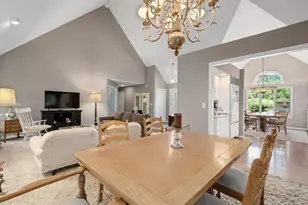 1084 Larkspur Ln, Darien, IL 60561 - Photo 6