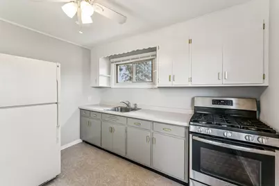 1484 N Hicks Road, Palatine, IL 60067 - Photo 10
