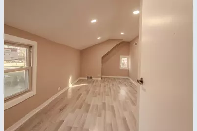 1146 S Addison Avenue, Lombard, IL 60148 - Photo 14
