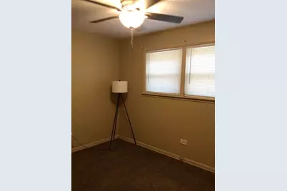 401 Crandon Avenue, Calumet City, IL 60409 - Photo 12