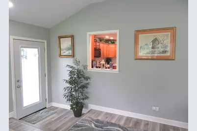 1661 Kimberly Avenue, Elgin, IL 60123 - Photo 14