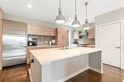 1747 N Winnebago Avenue, Chicago, IL 60647 - Photo 6