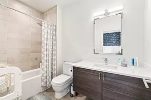 1747 N Winnebago Ave, Chicago, IL 60647 - Photo 24